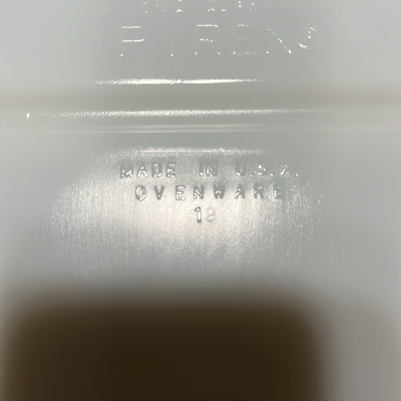 Pyrex 1 1/2 quart divided dish verde green square flower no lid - Picture 6 of 8